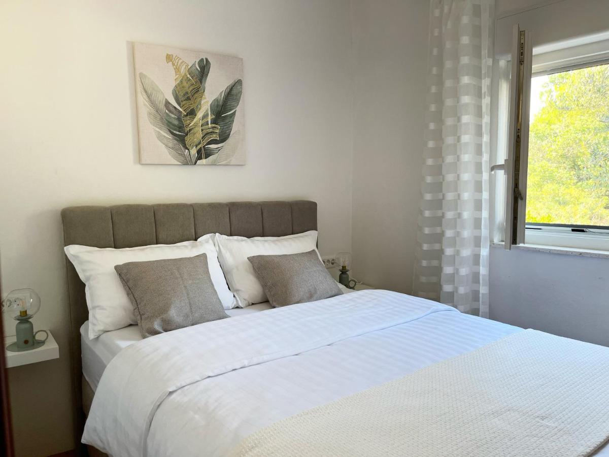 Apartments Fortuna Biograd Na Moru Buitenkant foto