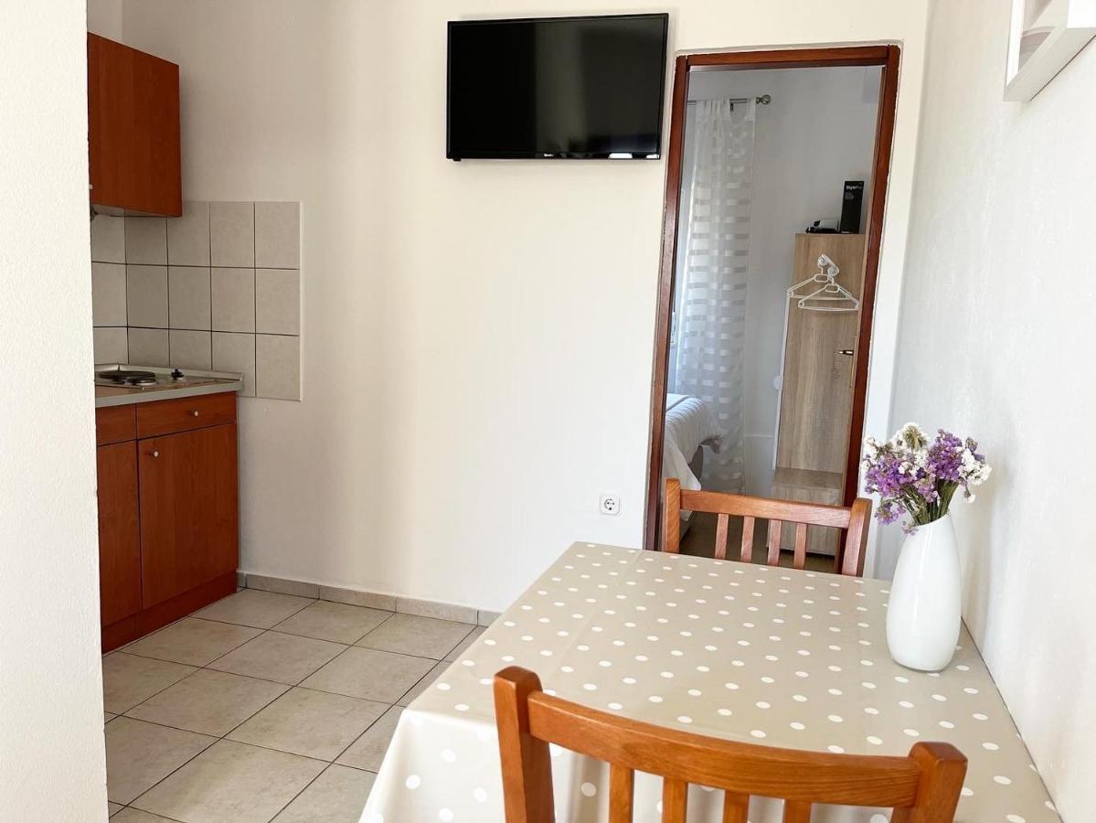 Apartments Fortuna Biograd Na Moru Buitenkant foto
