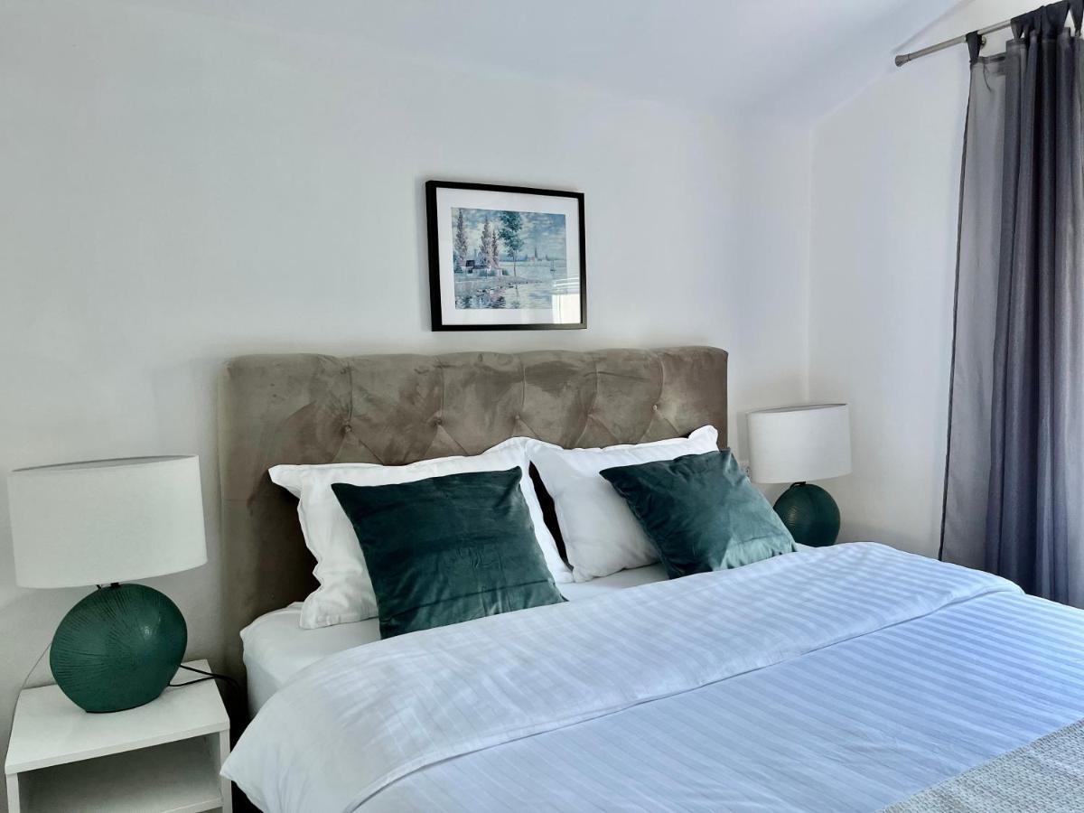 Apartments Fortuna Biograd Na Moru Buitenkant foto