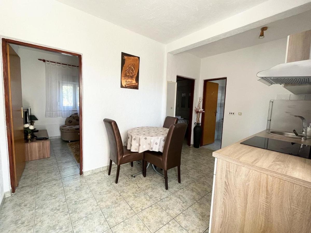 Apartments Fortuna Biograd Na Moru Buitenkant foto