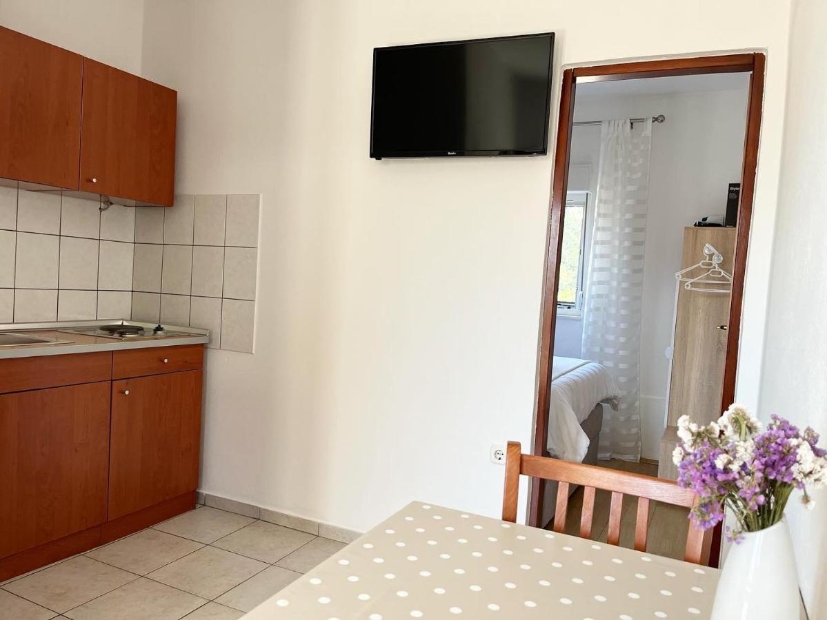 Apartments Fortuna Biograd Na Moru Buitenkant foto