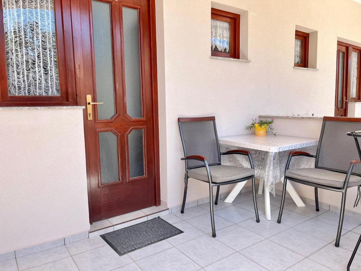 Apartments Fortuna Biograd Na Moru Buitenkant foto