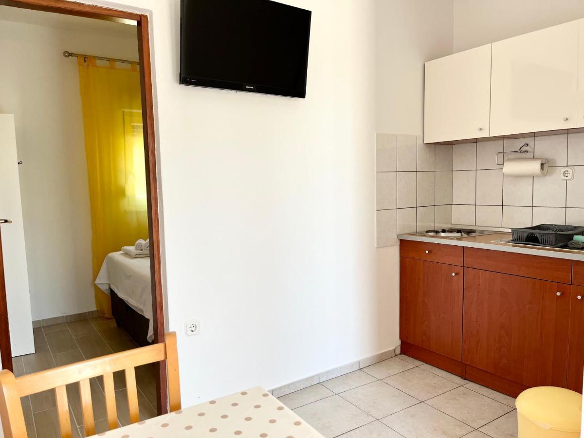 Apartments Fortuna Biograd Na Moru Buitenkant foto