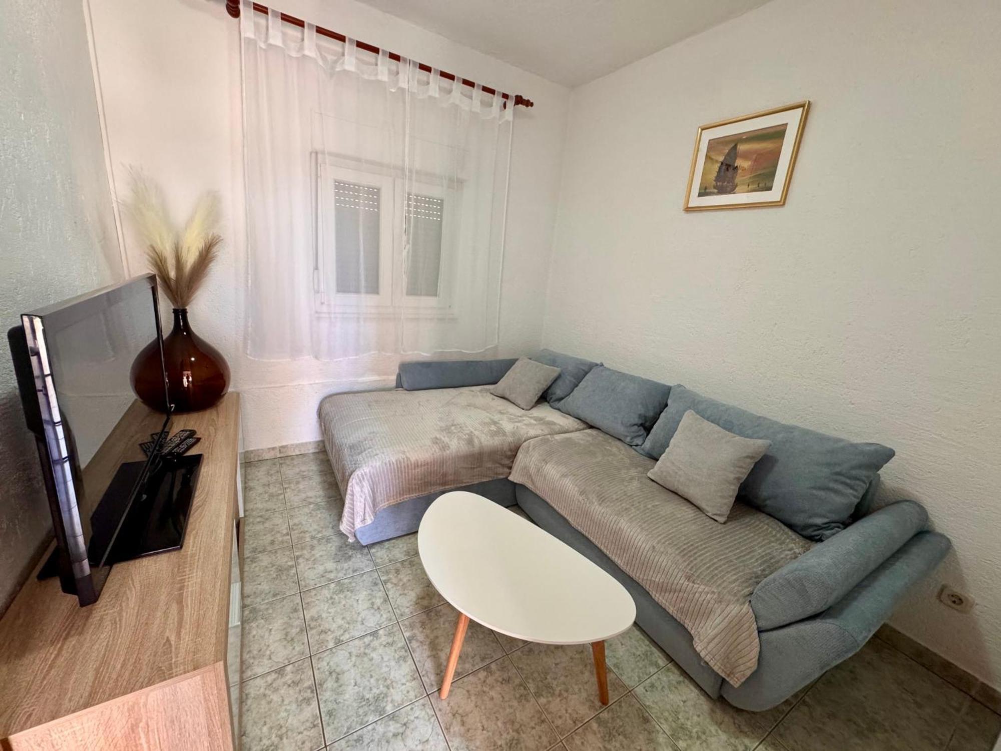 Apartments Fortuna Biograd Na Moru Buitenkant foto